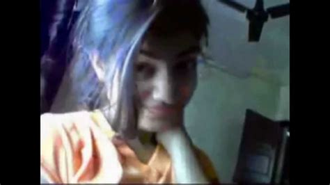 desi girl nude mms|Desi MMS clips and videos leaked online